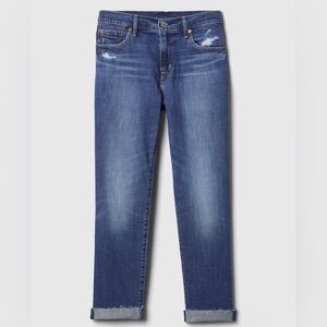 GAP MID RISE GIRLFRIEND JEANS MEDIUM WASH SIZE 31 NWT